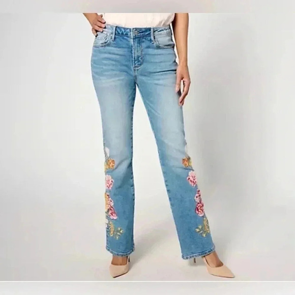 DRIFTWOOD Denim - DRIFTWOOD Jeans Wyatt Embroidered Flare - Portofino
